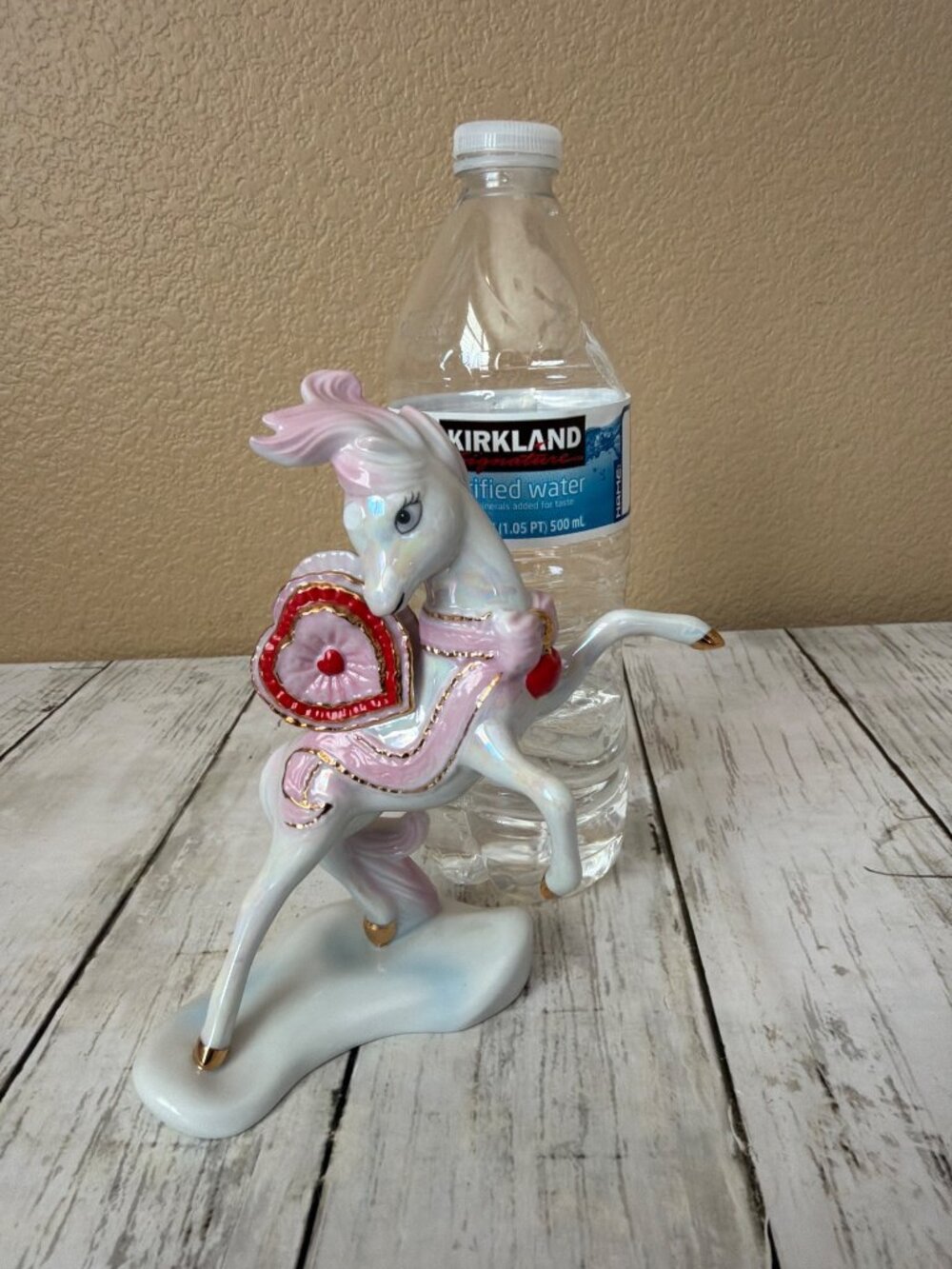 Franklin Mint Treasury of Unicorns Love Series Where Loving Hearts Meet w/FLAW - Picture 6 of 14